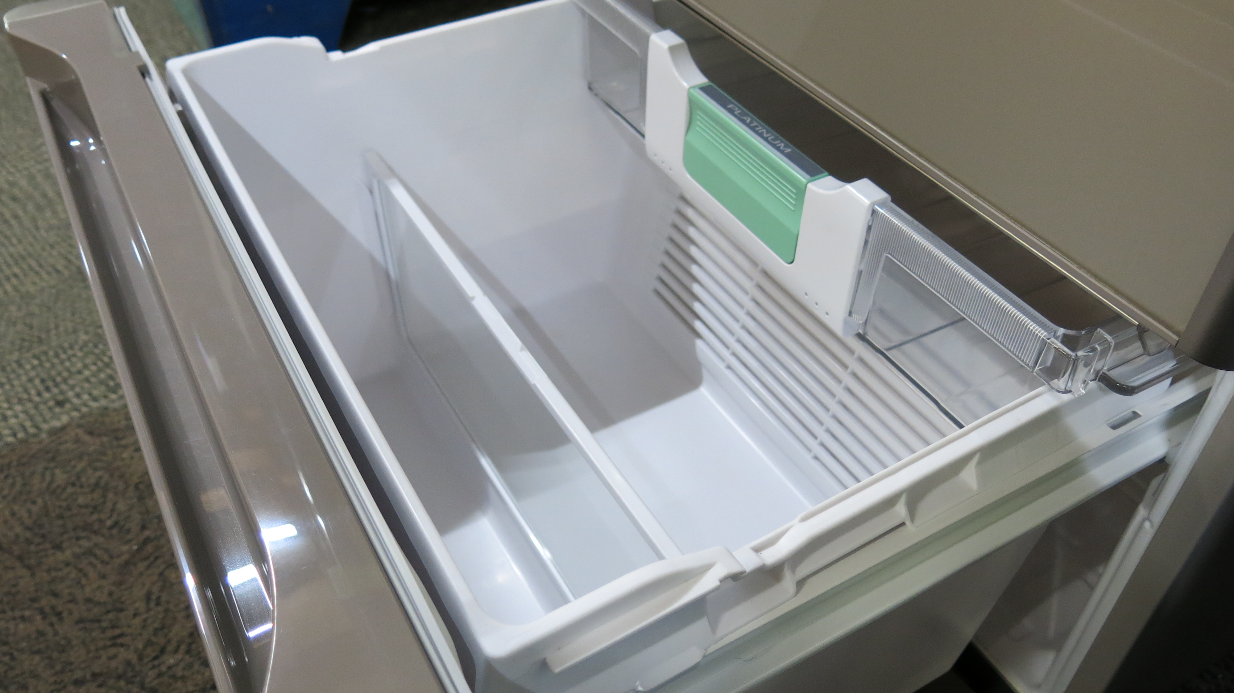 中古 日立 2015年製 ノンフロン冷凍冷蔵庫 片開き5ドア R-S4200F(XN)型