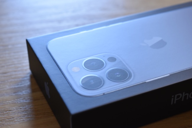 今年のiPhoneは過去最大にカメラの主張が激しいっ！「iPhone 13 Pro