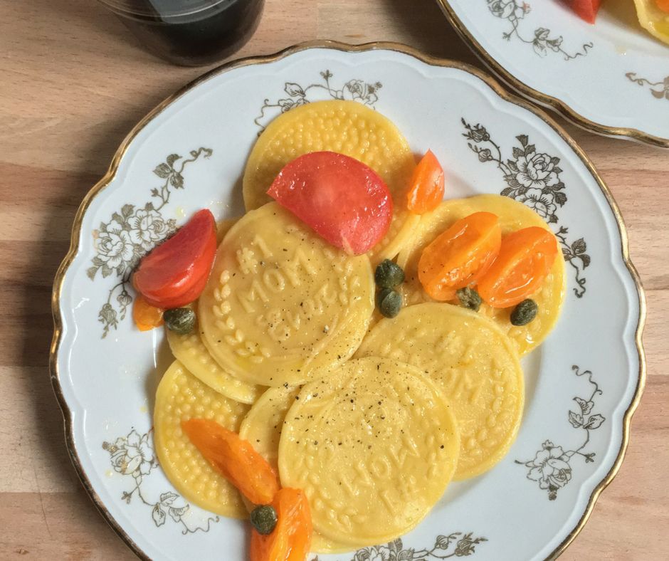 Corzetti Pasta with Marinated Tomatoes | Romagnoli Pasta Tools