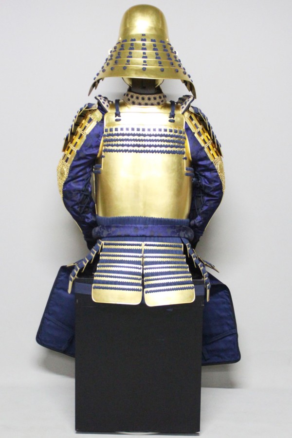 鎧兜甲冑等身大】徳川家康 金陀美具足写（松） | 甲冑工房 武寿