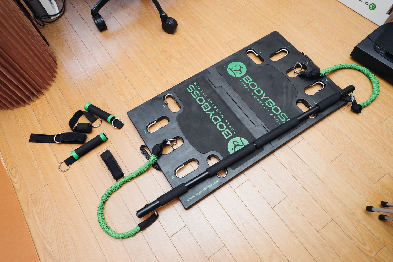 身体を鍛えて夏を迎えにいこう。元器械体操部が持ち運べるジム