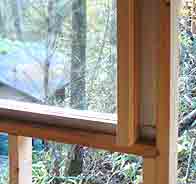 日曜大工（2×4工法の小屋作り）窓と扉の製作