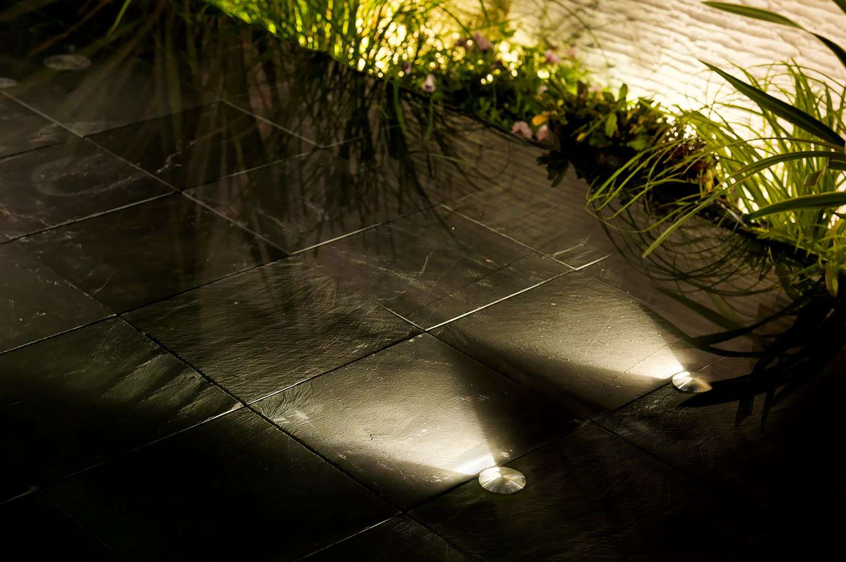 ウォーターライト | 屋外照明なら「株式会社タカショーデジテック」