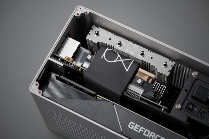 Louqe GHOST S1 セット (PCケース ライムストーン, Noctua NH-L12