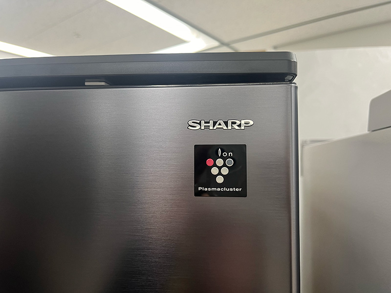 2025年最新】シャープの薄型冷蔵庫がすごい！省エネ・食品ロス対策