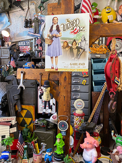 楽天市場】オズの魔法使い ブリキ看板 （ドロシーとトト） アメリカン