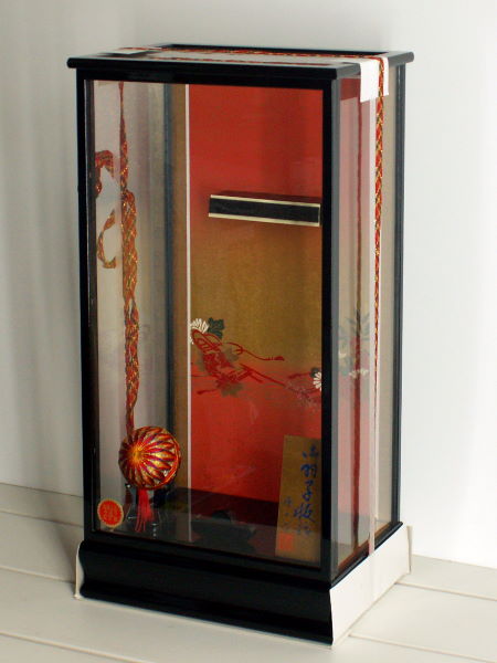 羽子板在庫処分】羽子板用ガラスケース17号サイズまり飾り赤金ぼかし