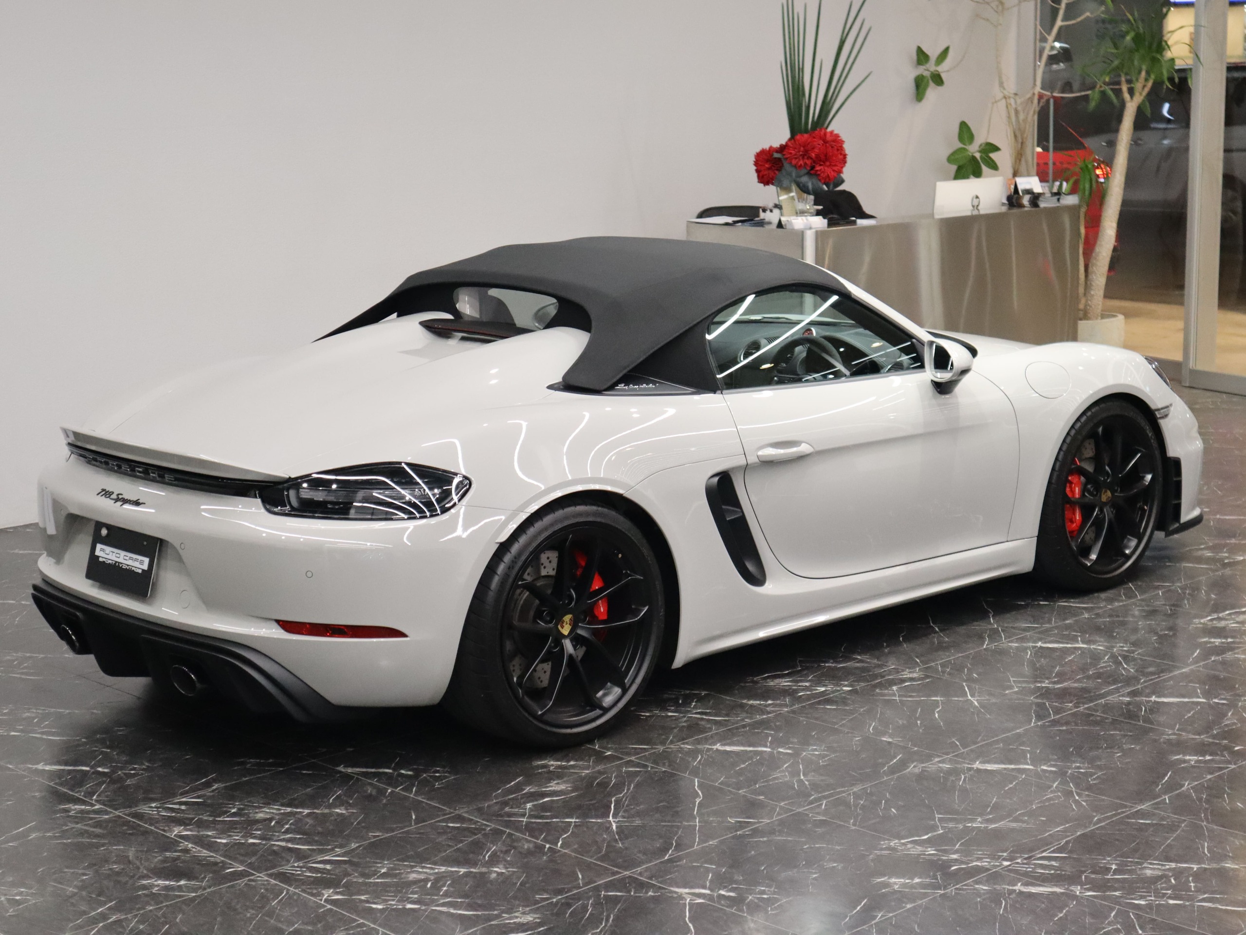 AUTOCAFE(オートカフェ)千葉県No.1のポルシェ専門店