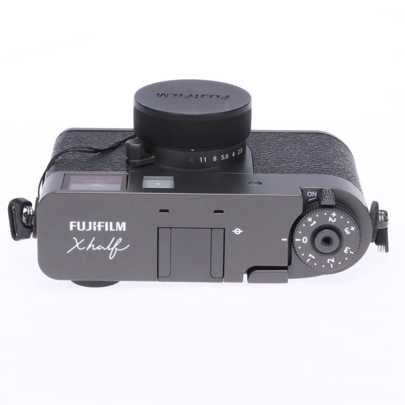富士フイルム X half (FUJIFILM X-HF1) チャコールシルバー 中古