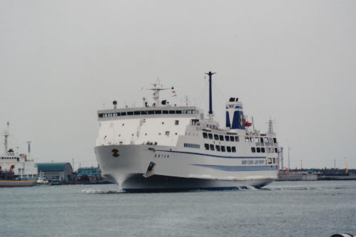 ニューあかしあ、ニューしらゆり乗りくらべ