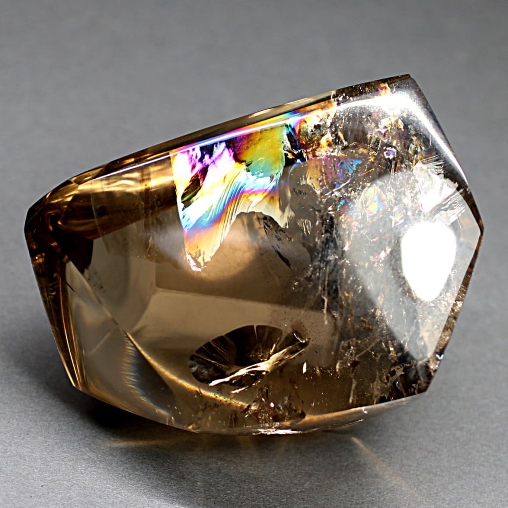 マダガスカル産]レインボー水晶フリーフォーム/アイリスクォーツ磨き