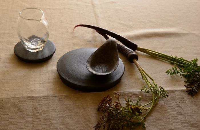 小野俊｜黒鉄釉蓋物（大）｜作家もの和食器通販通販 IVORY