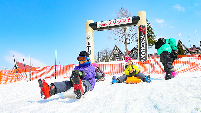 上越国際スキー場リフト券付きスノーボード＆スキーツアー｜初心者から