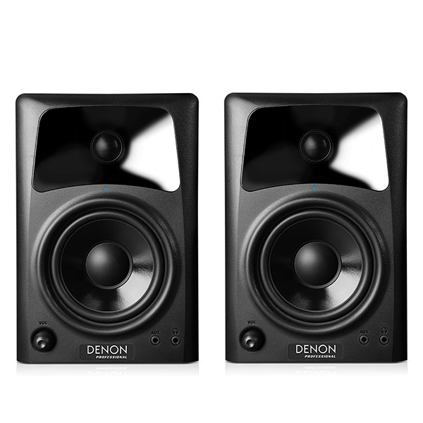 中古品のDENONのモニタースピーカー、DN-304S（2本セット・アンプ内蔵