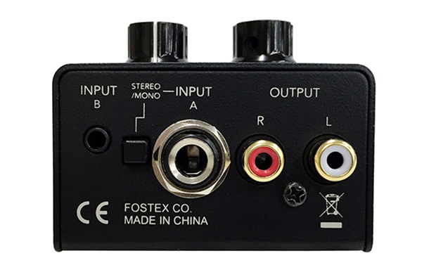Fostex/プレイヤーズ・モニター/PM30G（ペア・アンプ内蔵）のご紹介です。