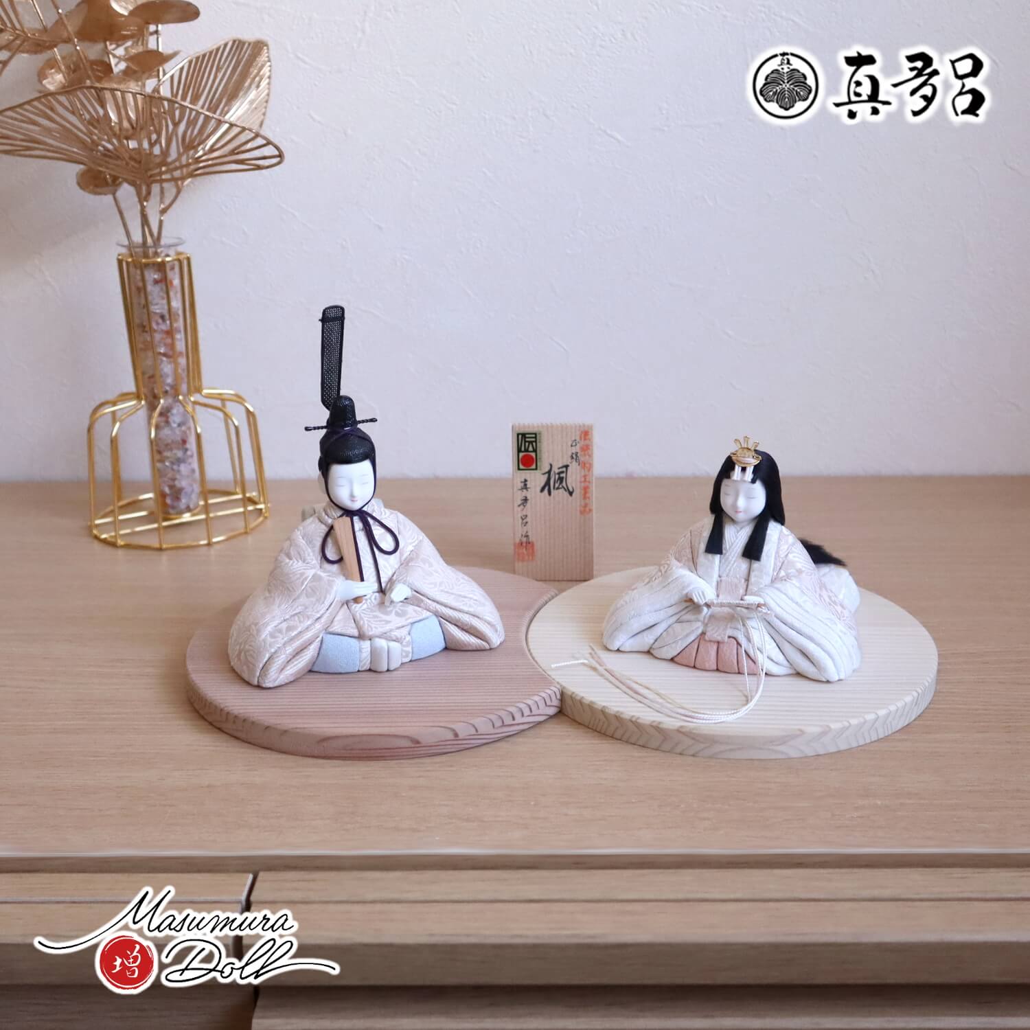 新作伝統的工芸品 三世・金林真多呂作 楓雛 正絹西陣織 国産杉製月飾台