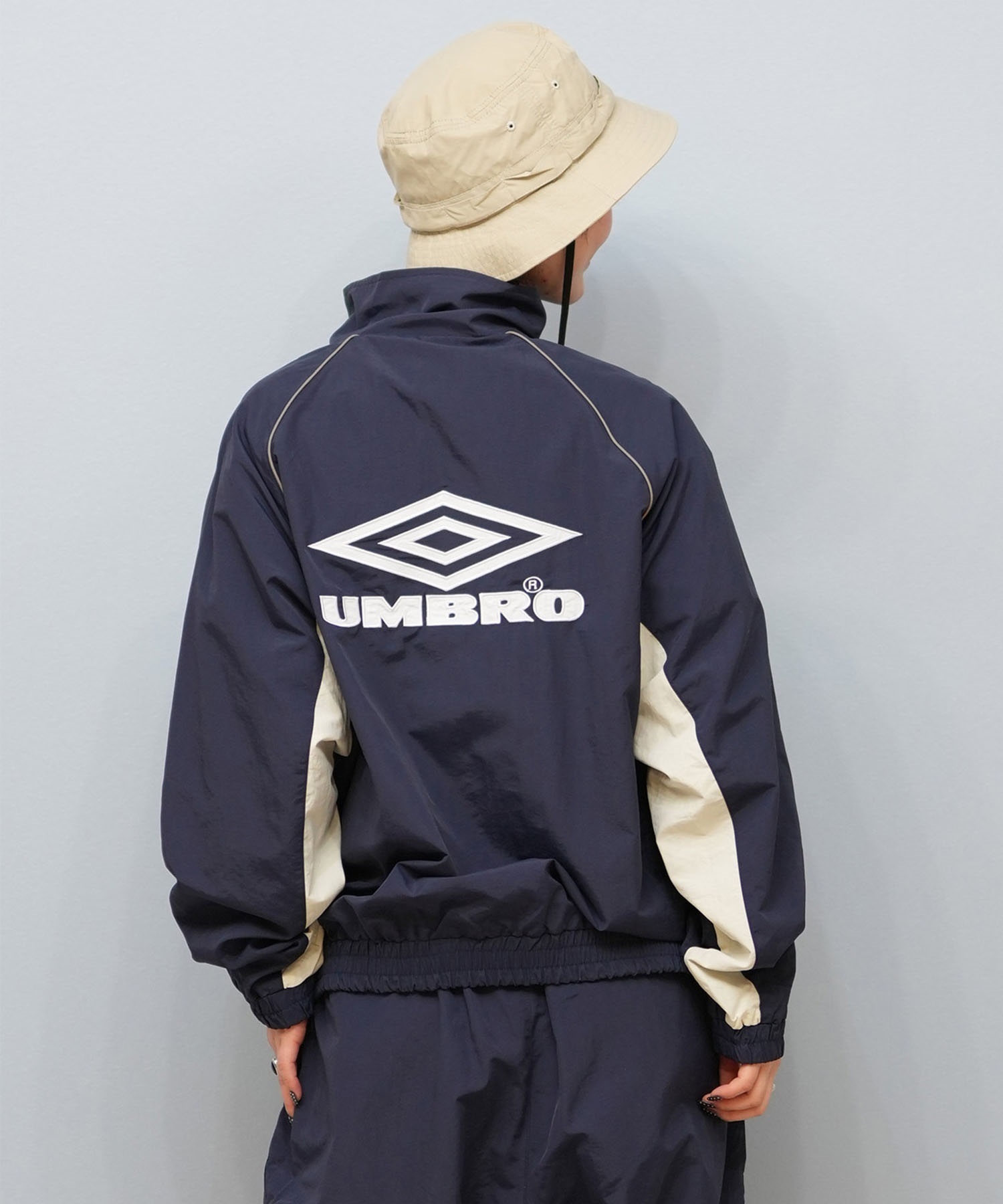 UMBRO アンブロ トラックジャケット レディース オーバーサイズ
