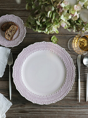 サラグレースのアイテムでテーブルコーディネートを楽しむ | フランス