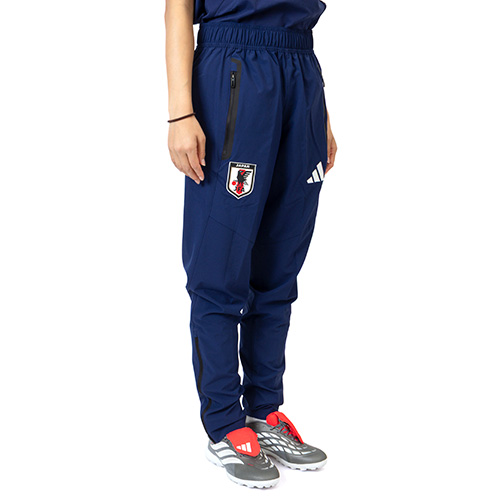 アディダス サッカー日本代表 ティロ26 トラベルパンツ／サッカー