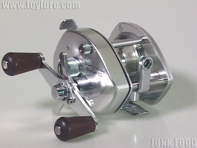 JUNK FOOD item: R-13595 バンタム100