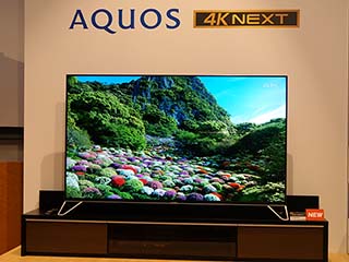 8K相当の超4Kテレビ「AQUOS 4K NEXT」。80型で168万円 - AV Watch