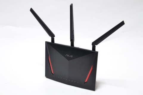 値下げした高スペックルーターの実力を再確認、ASUS「RT-AC86U