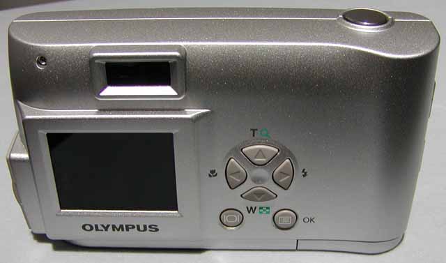 オリンパス、200万画素の入門機「C-2」