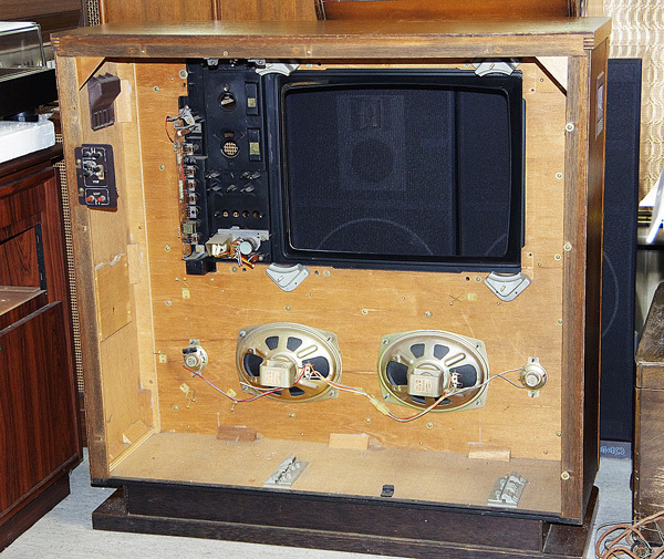 ◇懐かしい昭和の日立キドカラー20インチブラウン管カラーテレビ「C20