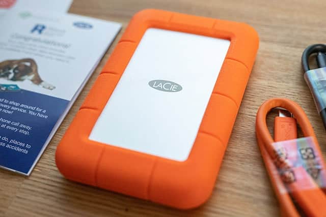 落下耐性1.2m！耐衝撃性だけでなく超静かなLaCie Rugged USB-C 外付け