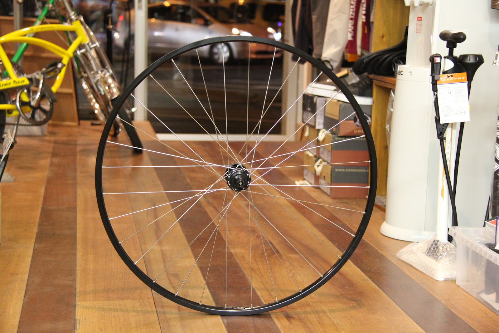 手組みホイール ピスト編