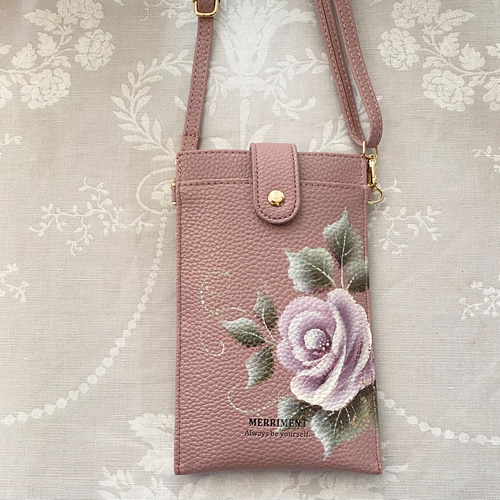 ♡軽くて便利！手描きの薔薇のスマホショルダー#スマホポシェット
