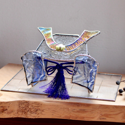 ステンドグラス 兜飾り B ( こどもの日 端午の節句 かぶと ) 置物 五月