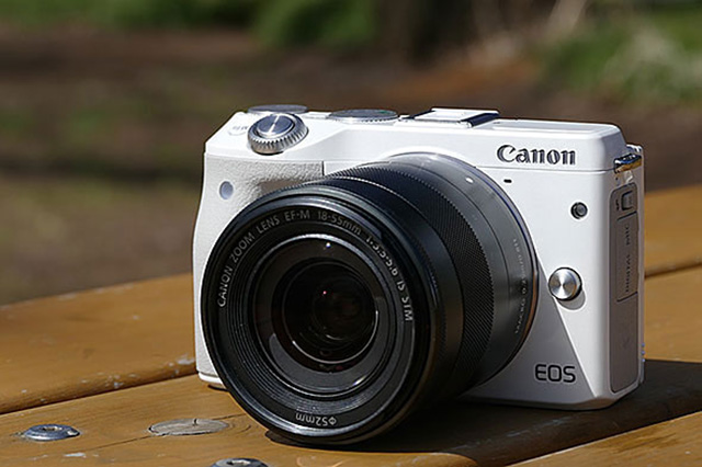 キヤノン EOS M3 レビュー「小型軽量でAPS-Cセンサーを使ったミラー