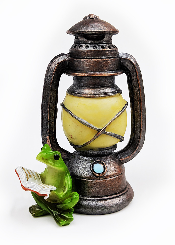 カエルオブジェ アンティーク調ランプと読書蛙 sbrsdk-1909 | 商品一覧