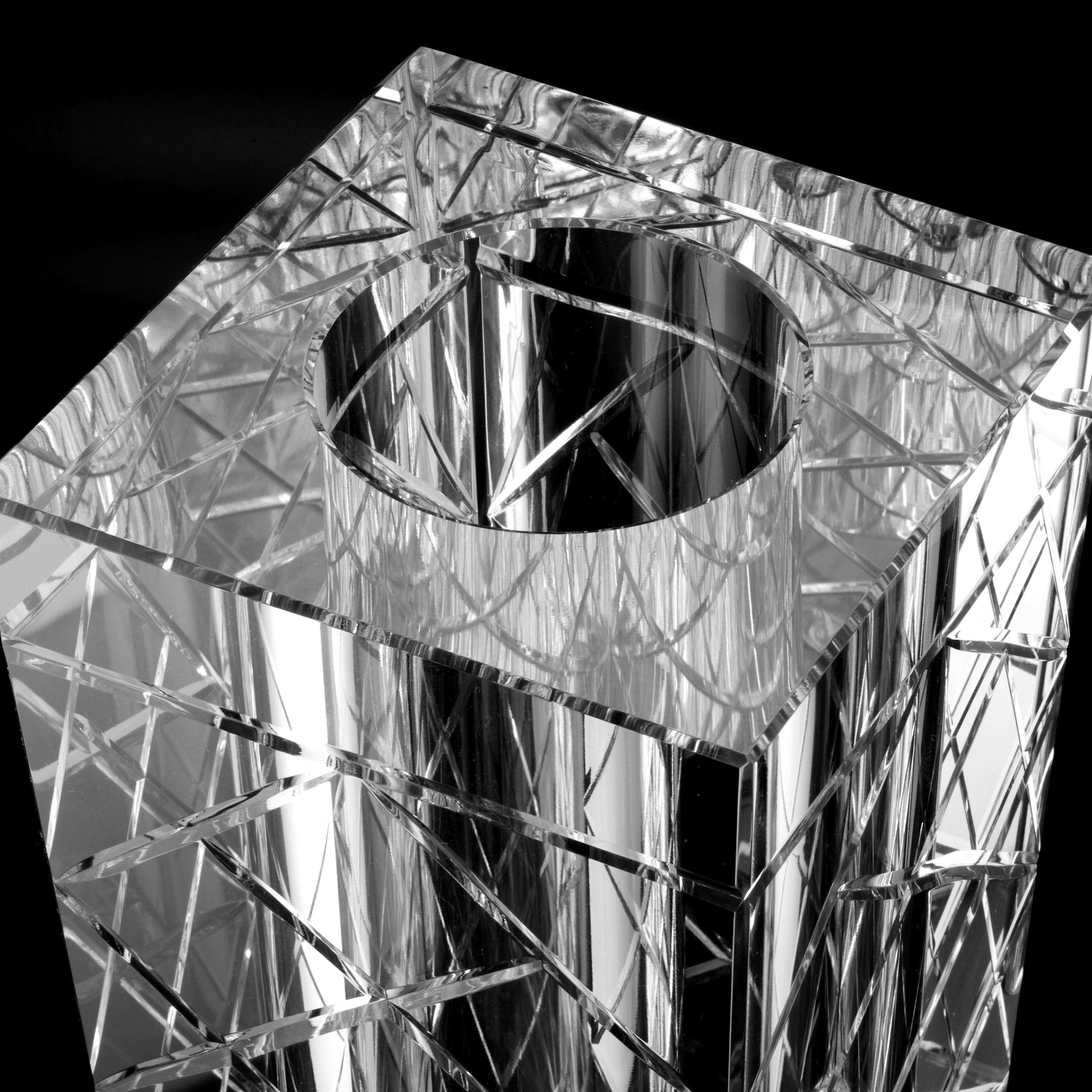 パラッツォ クリスタル 花瓶「クリア」14 x 14 x 30 cm – Palazzo