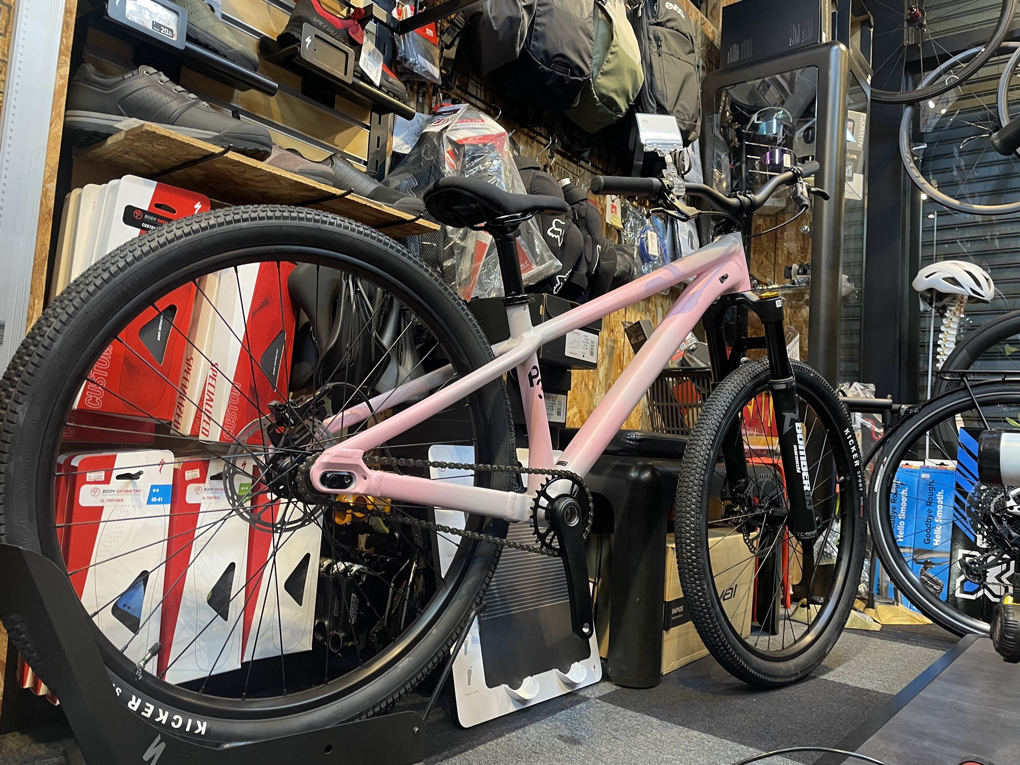 ジャンプバイク】スペシャライズドP.3＆P.4 | スペシャライズド正規