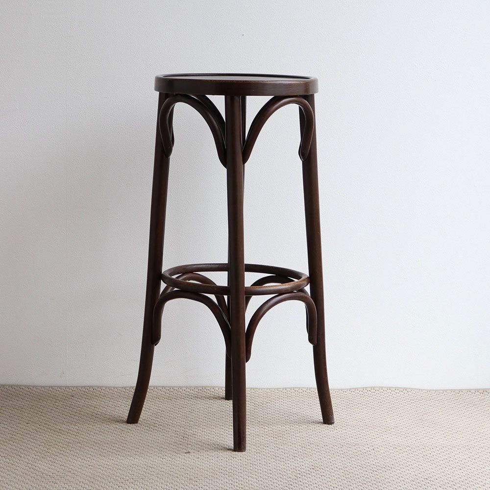 飾り台にもなっちゃう♪ ベントウッドハイスツール VC108-035