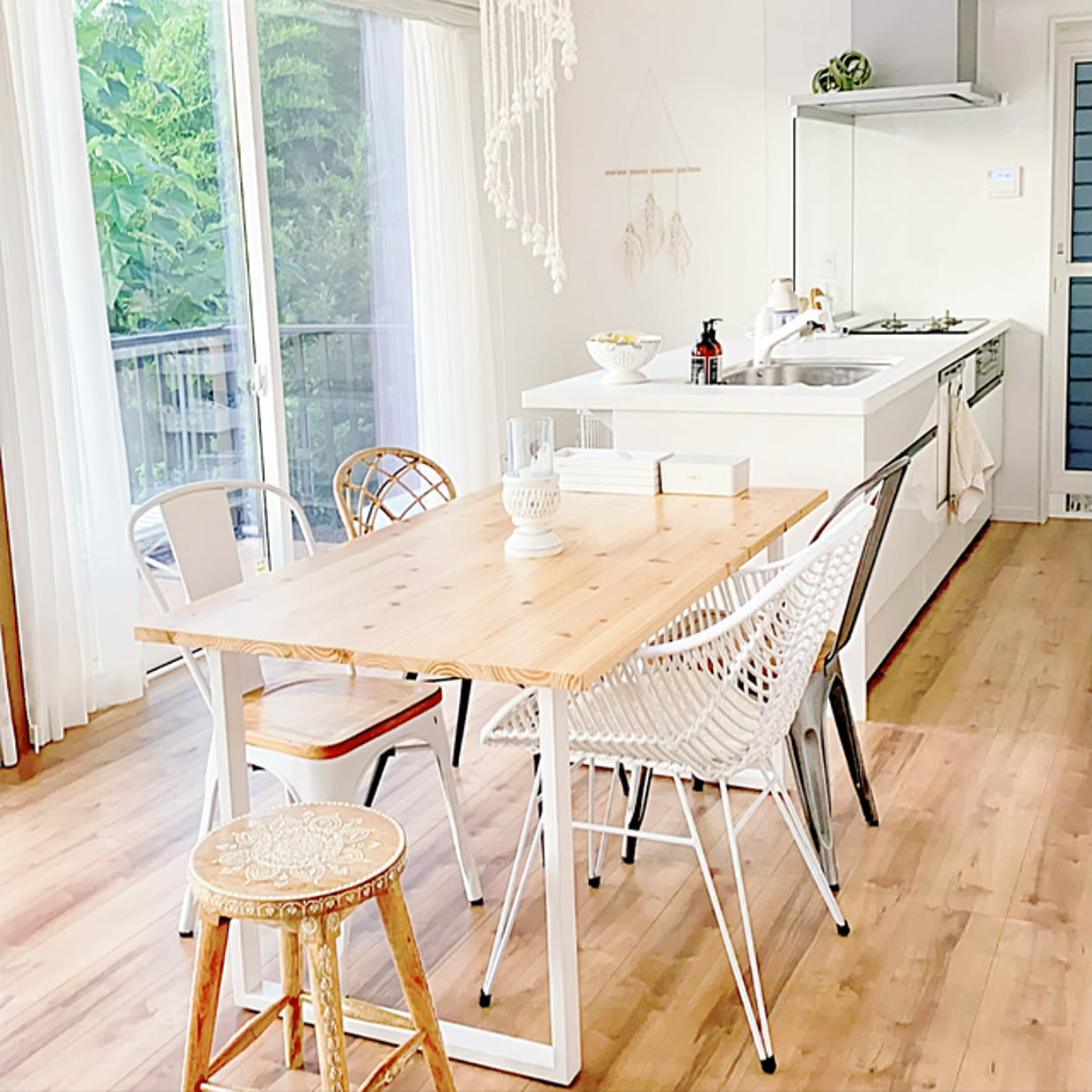 暮らしに寄り添うKANADEMONOのオーダーメイドテーブル「THE TABLE