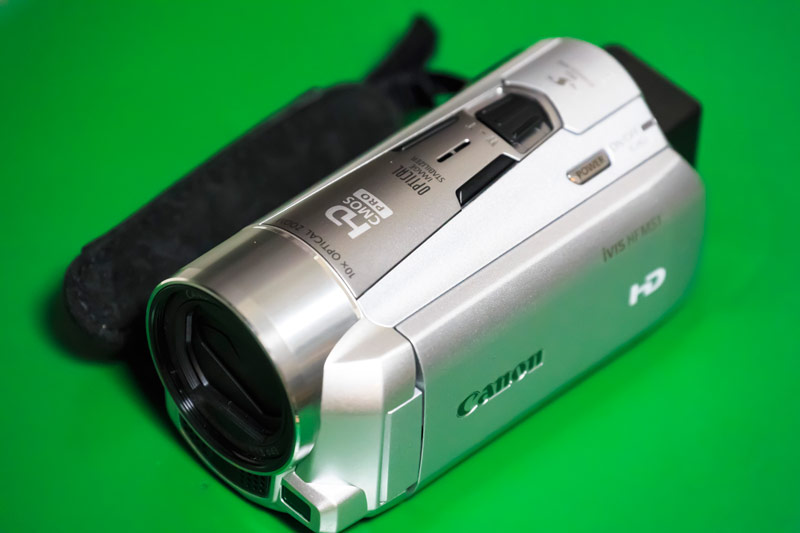 EF100mm F2.8L マクロ IS USM 物撮り的レビュー - Music Box