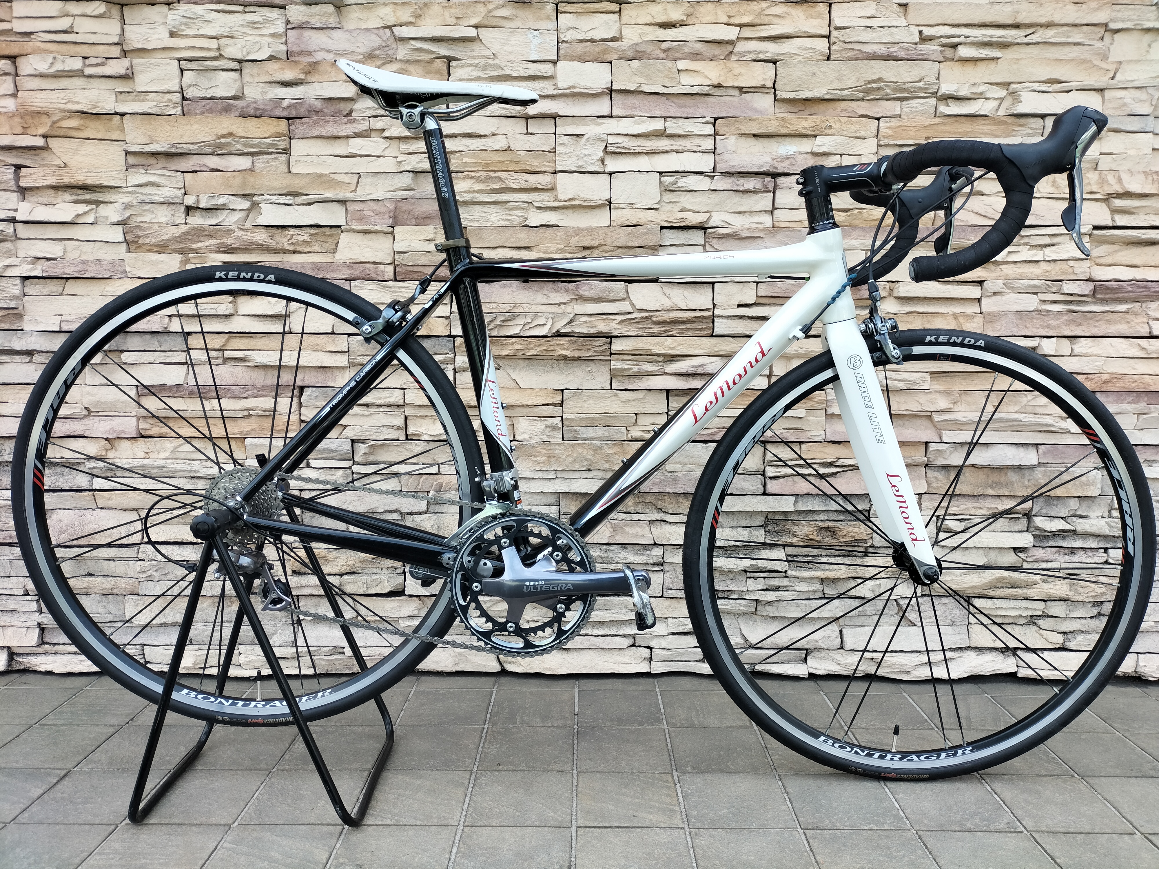 レモン(Lemond) チューリッヒ｜ロード｜中古車詳細｜相模原、藤沢の