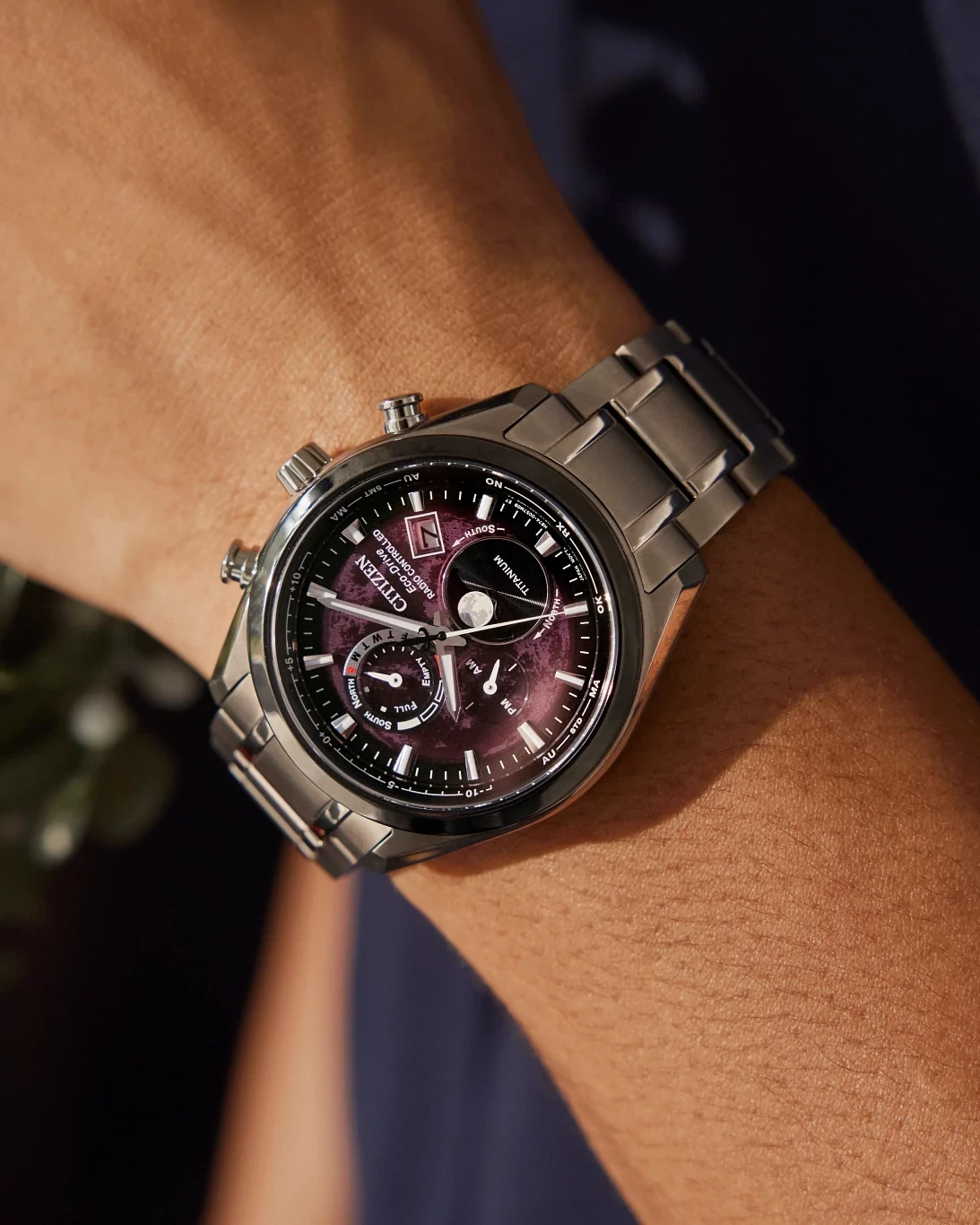 Tsuki-yomi A-T Red Dial Super Titanium Bracelet BY1018-55X | CITIZEN