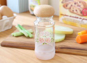 マニー ステンシルローズ 陶器 － フレンチカントリーのバラ柄、レース