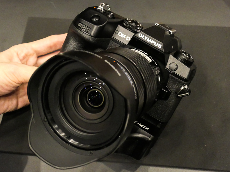 機動力」でマイクロフォーサーズに集中するオリンパス - デジカメ Watch