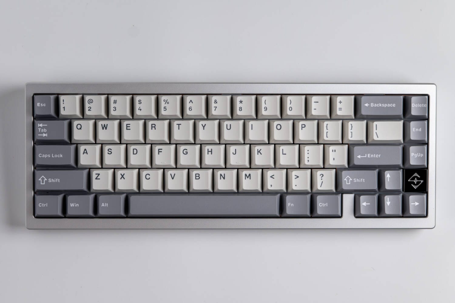 WOBKEY ZEN65レビュー｜3つの打鍵感を選べるカスタマイズ製抜群の