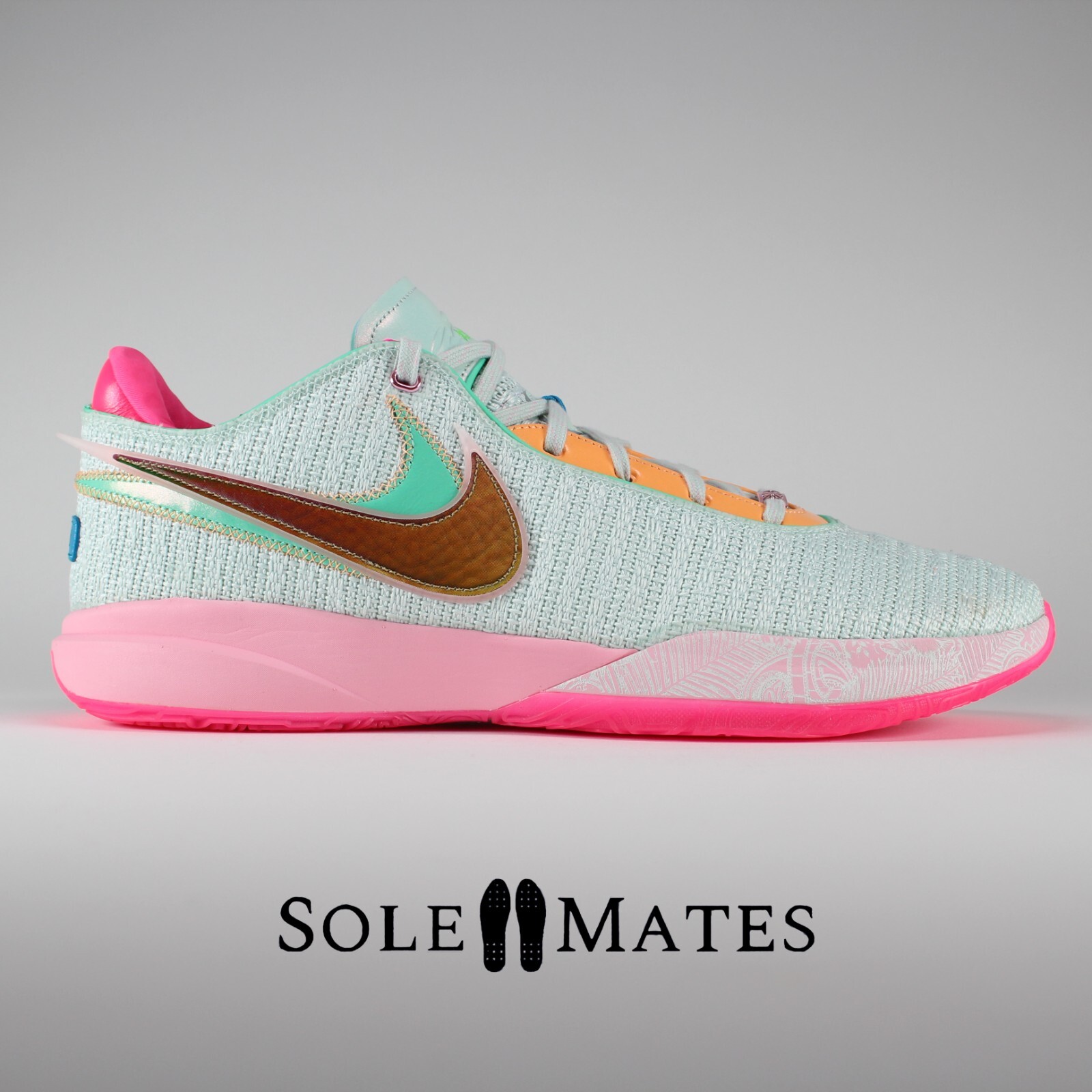 $_57.JPG?set_id=880000500F