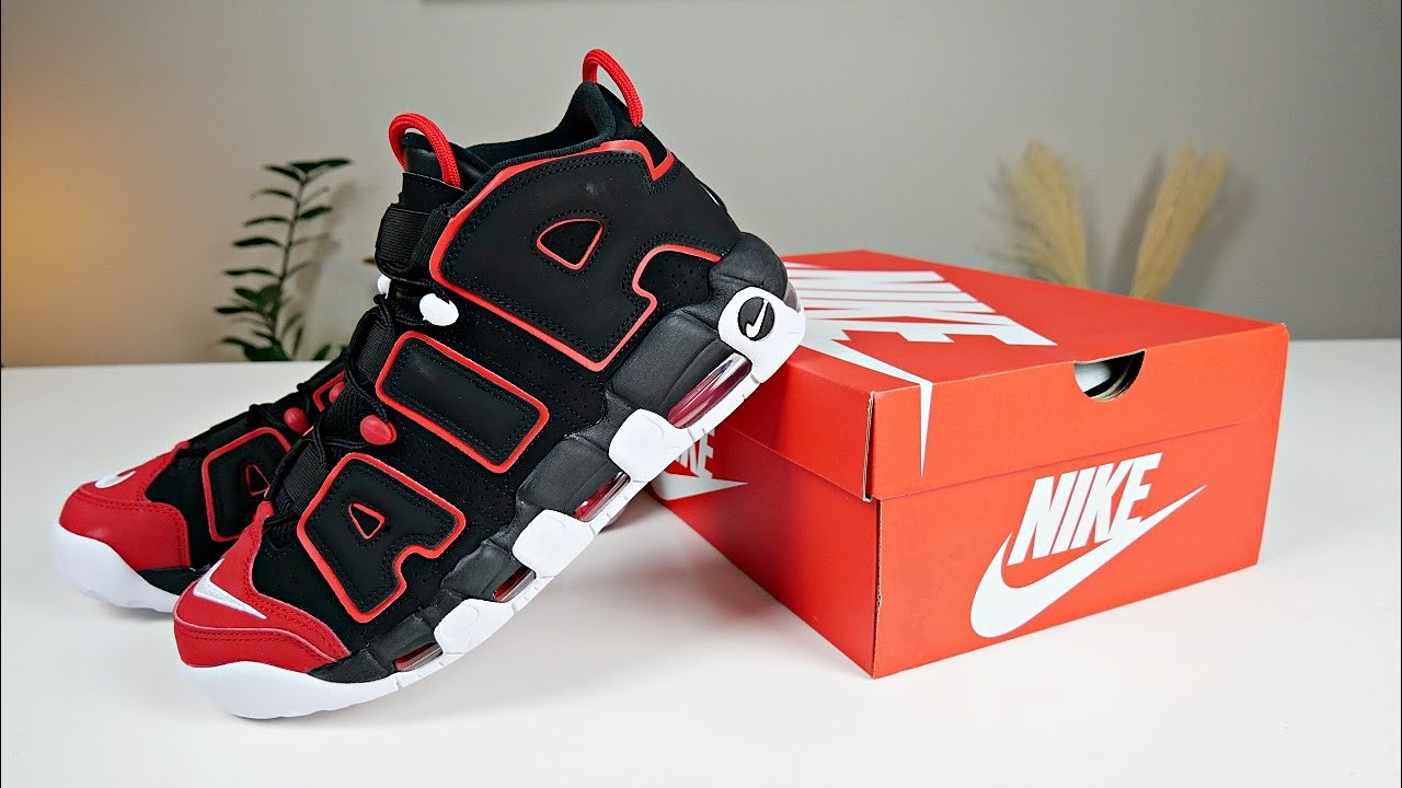 Unboxing/Reviewing The Nike Air More Uptempo `96 Black/University