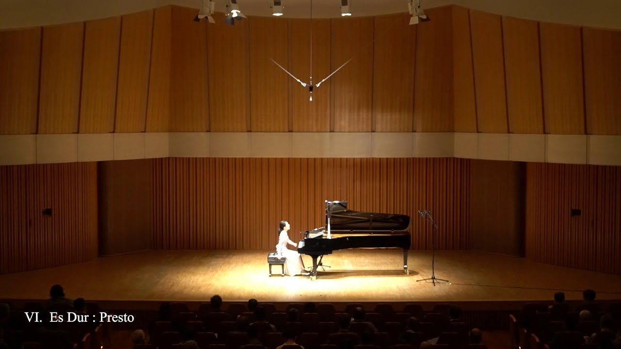 02 ブーレーズ：ピアノソナタ第2番 - YouTube