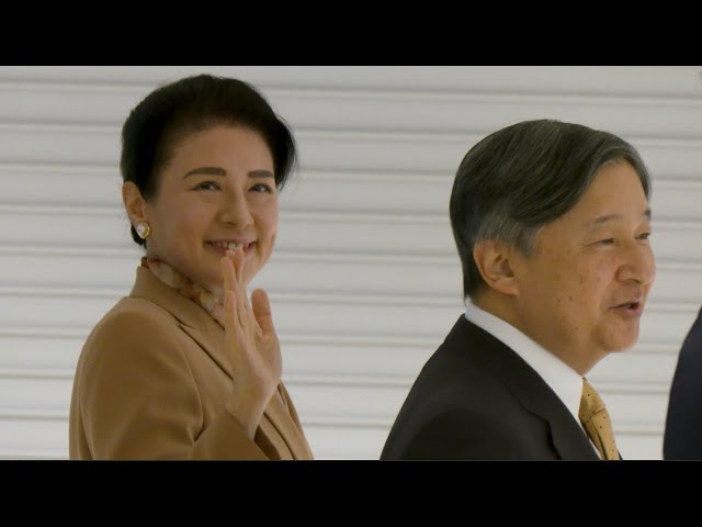 天皇皇后両陛下の三重県訪問のため東京駅をご出発 Tokyo