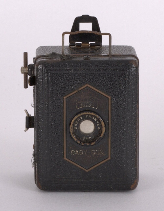 Baby Box Camera; Zeiss Ikon; 1931-1938; 427.94 | eHive
