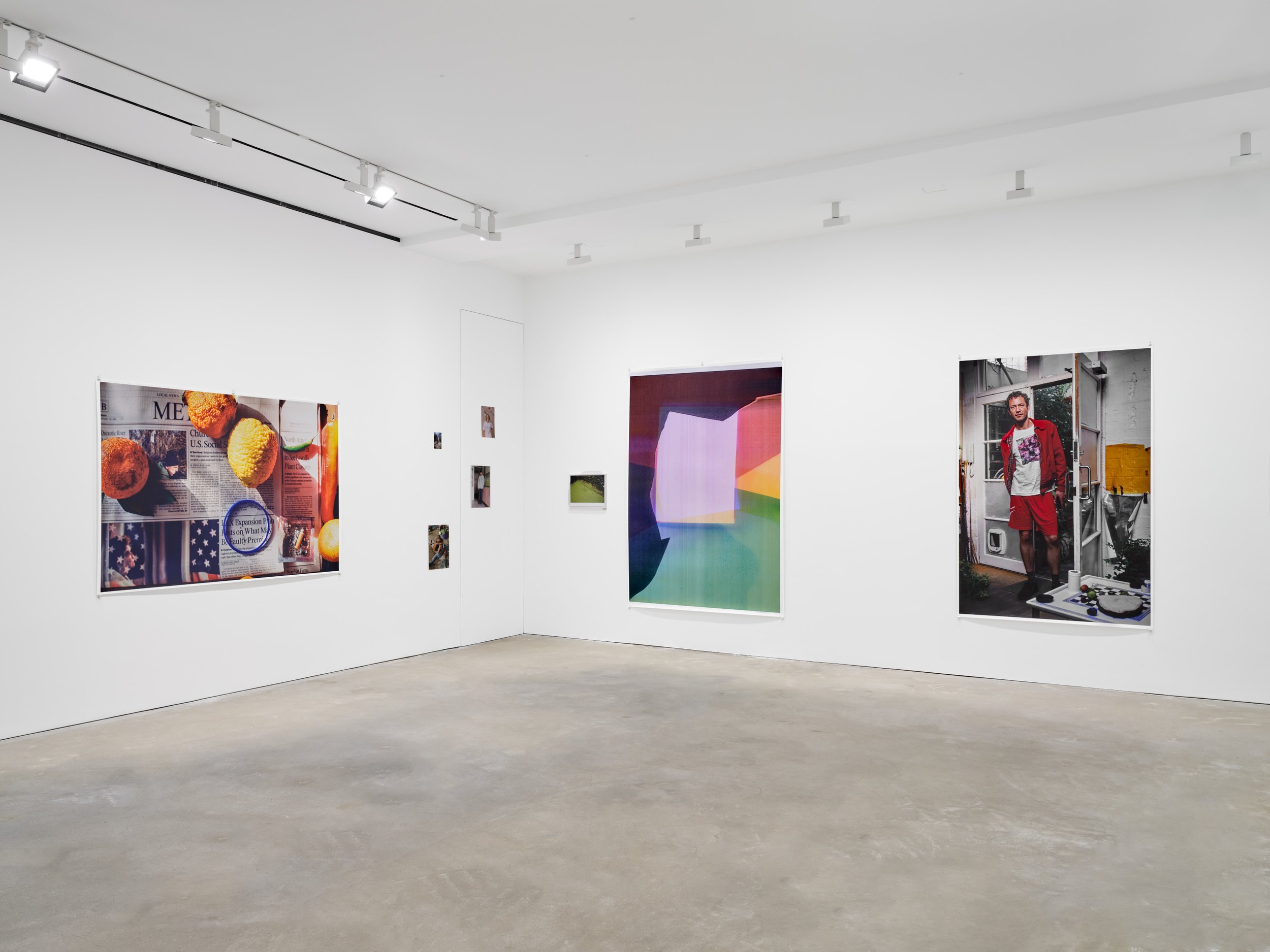 Wolfgang Tillmans : The Point Is Matter — Arte Realizzata